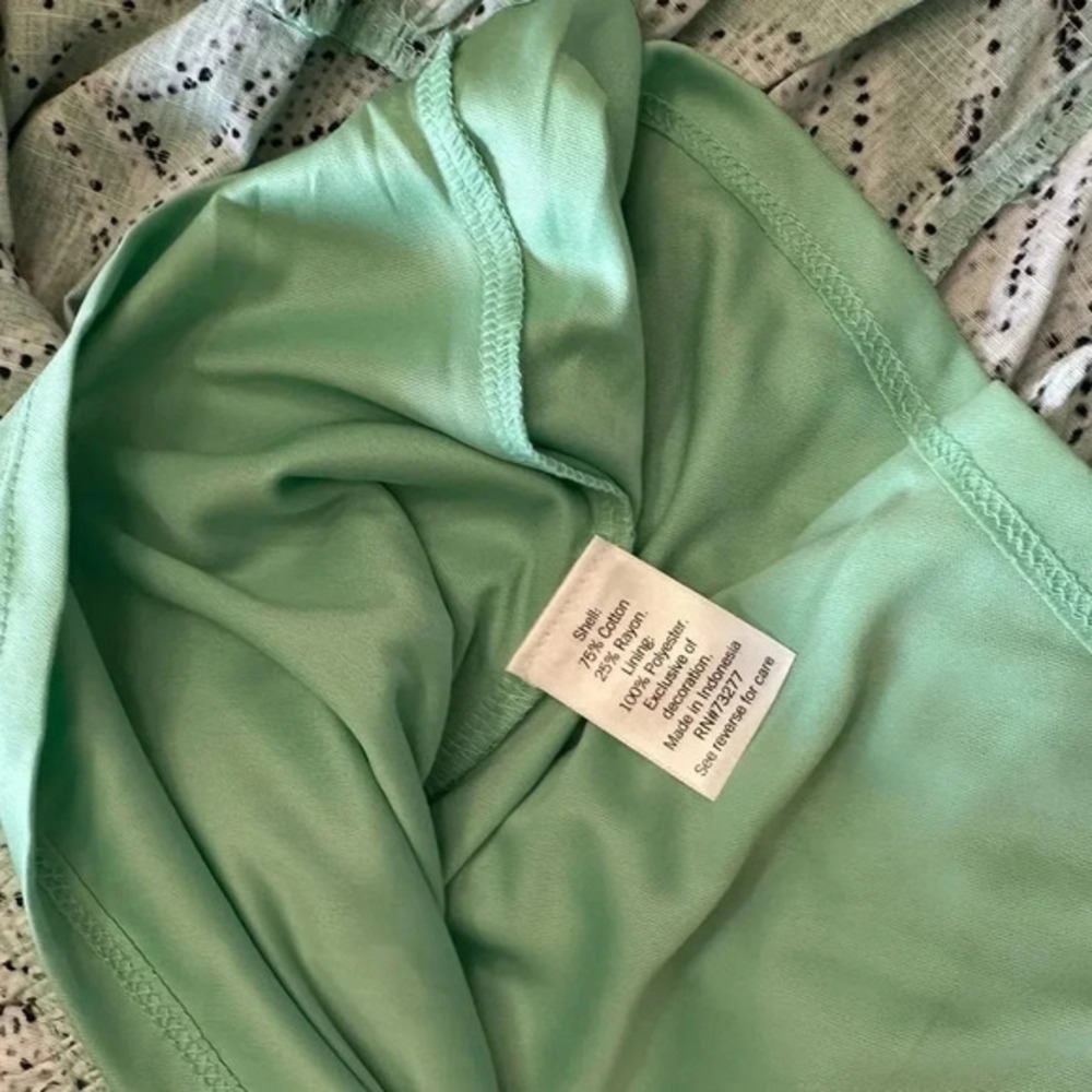 LC Lauren Conrad Skirt 1X Green Geometric Hi-Low Tiered Smocked Waist New - Picture 7 of 7
